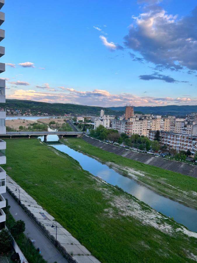 דירות Râmnicu Vâlcea The Bliss מראה חיצוני תמונה