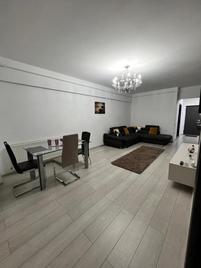 דירות Râmnicu Vâlcea The Bliss מראה חיצוני תמונה
