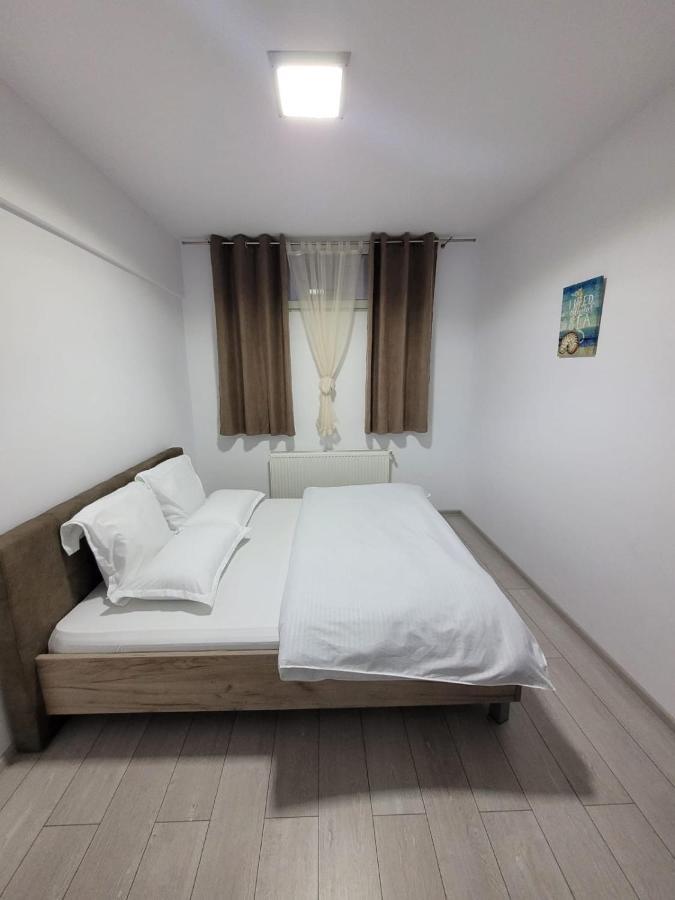 דירות Râmnicu Vâlcea The Bliss מראה חיצוני תמונה